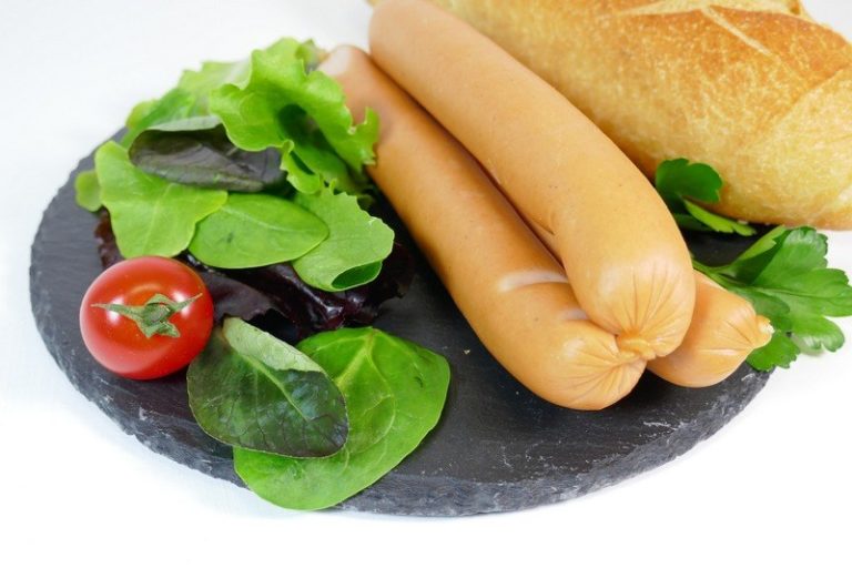 4_ways_to_cook_hotdogs