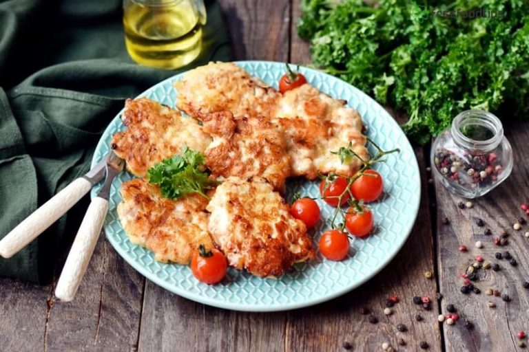 Cheesy chicken cutlets