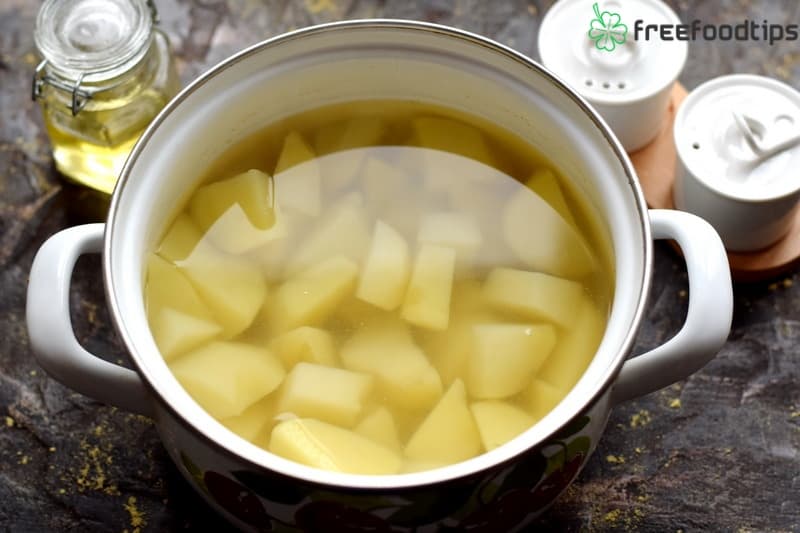 Step_1 How to make casserole with mashed potato and minced meat