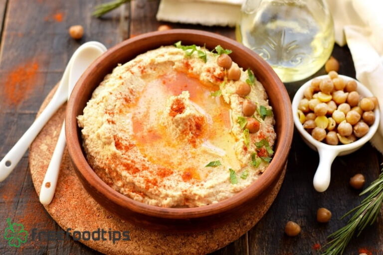 Hummus Recipe with Tahini and Garlic