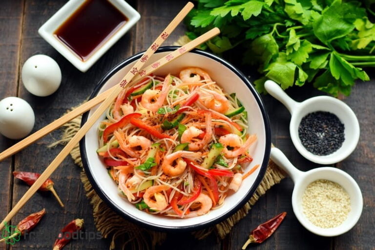 Cold Noodle Salad with Shrimps