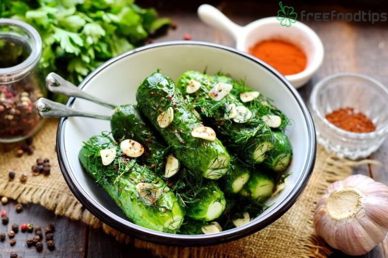 Lightly Pickled Cucumbers with Garlic and Dill