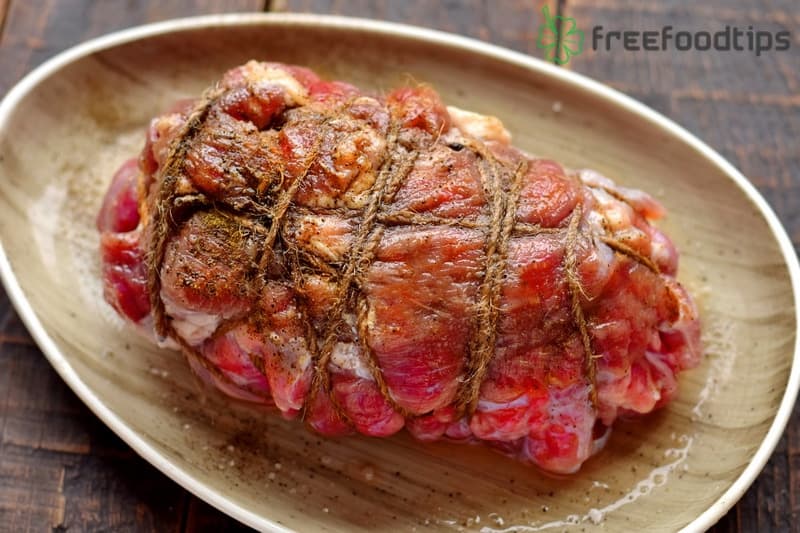 Rub salt pepper and oil into the beef