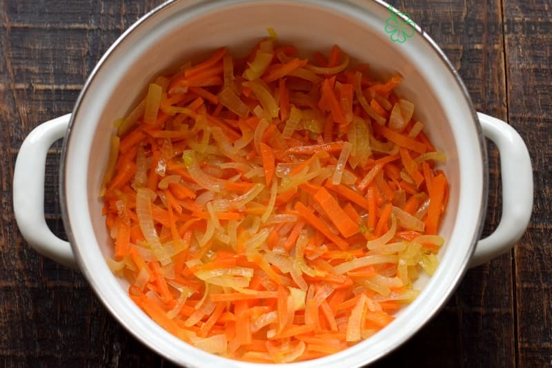 Sauté vegetables Sauté vegetables